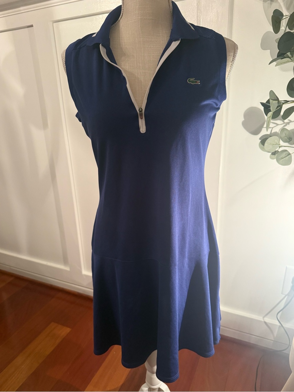 Lacoste Navy Blue Sleeveless Polo Tennis Golf Dress Sz 40 (Medium)